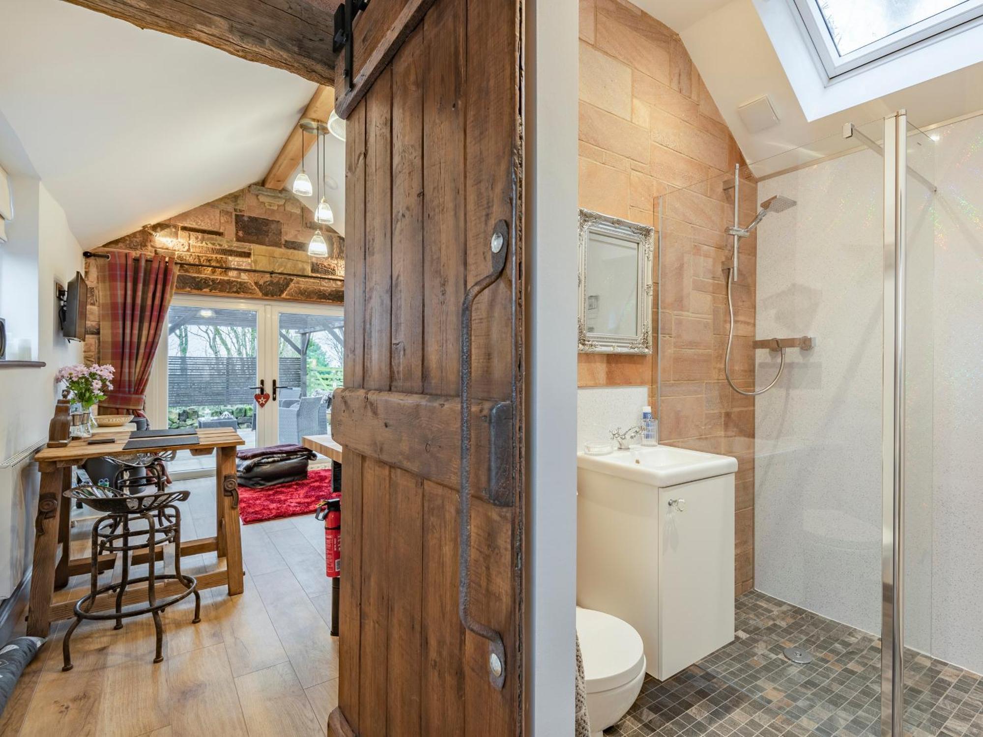 Little Pines Lodge Rushton Spencer Екстер'єр фото